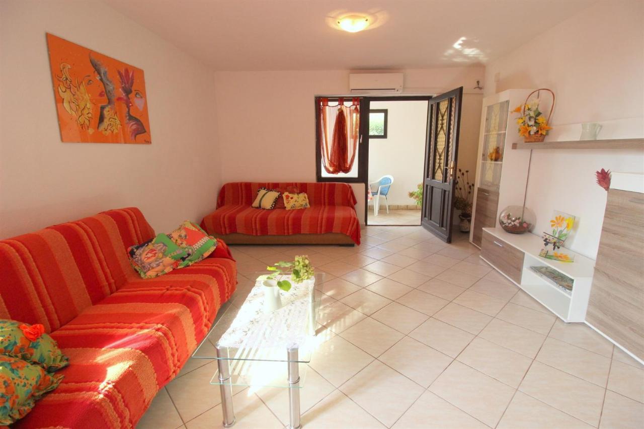 Gianna N2, 600 M From The Beach Novigrad  Luaran gambar