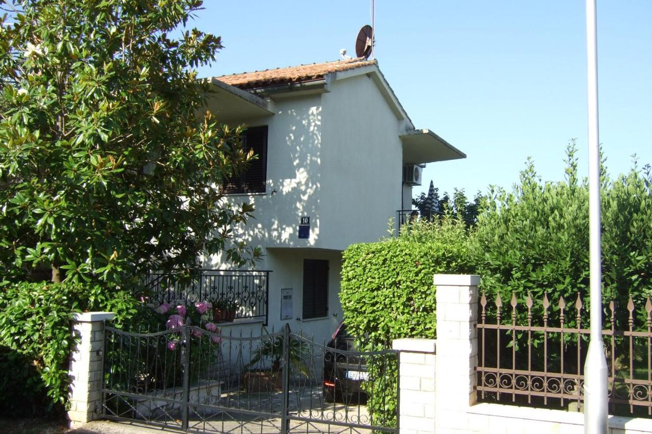 Gianna N2, 600 M From The Beach Novigrad  Luaran gambar